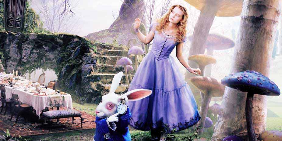 I want a world based on the 2010/2016 Alice in Wonderland movies because I  wanna see this Alice in the game as a party member. : r/KingdomHearts